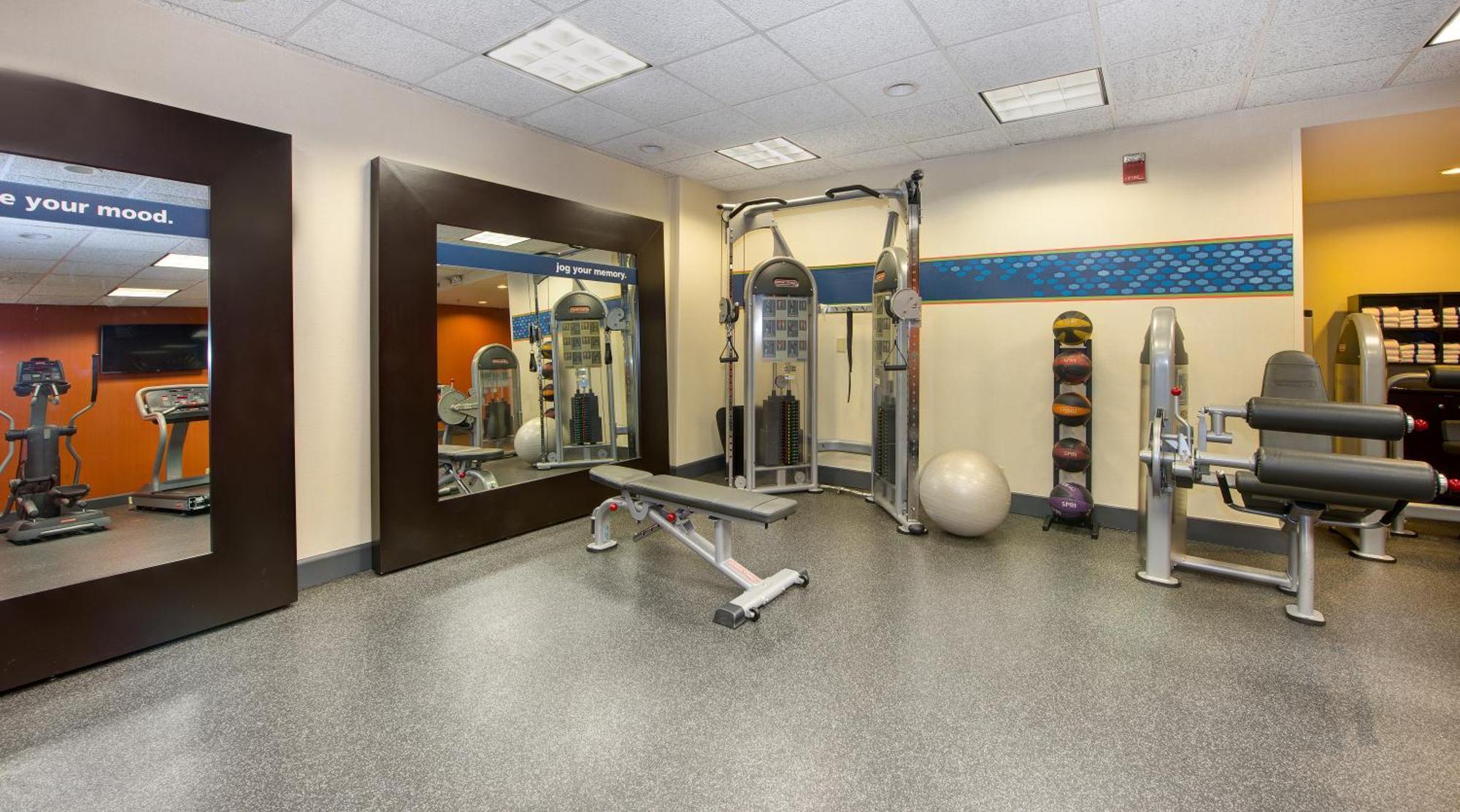 Hampton Inn Spartanburg Hotel Экстерьер фото